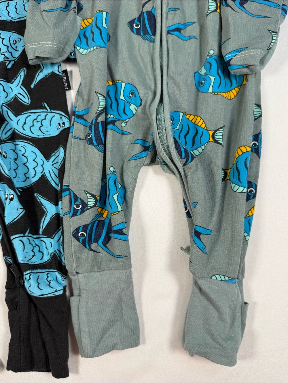 BONDS Wondersuit Fish Zip Romper Lot Size 000 0-3m Coastal Ocean Baby Pajamas - Picture 8 of 15